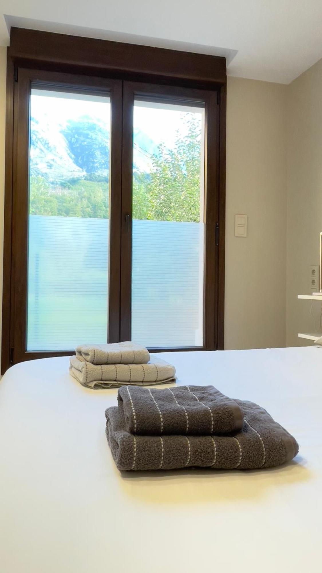 Lapaserina-A Arenas De Cabrales Ngoại thất bức ảnh